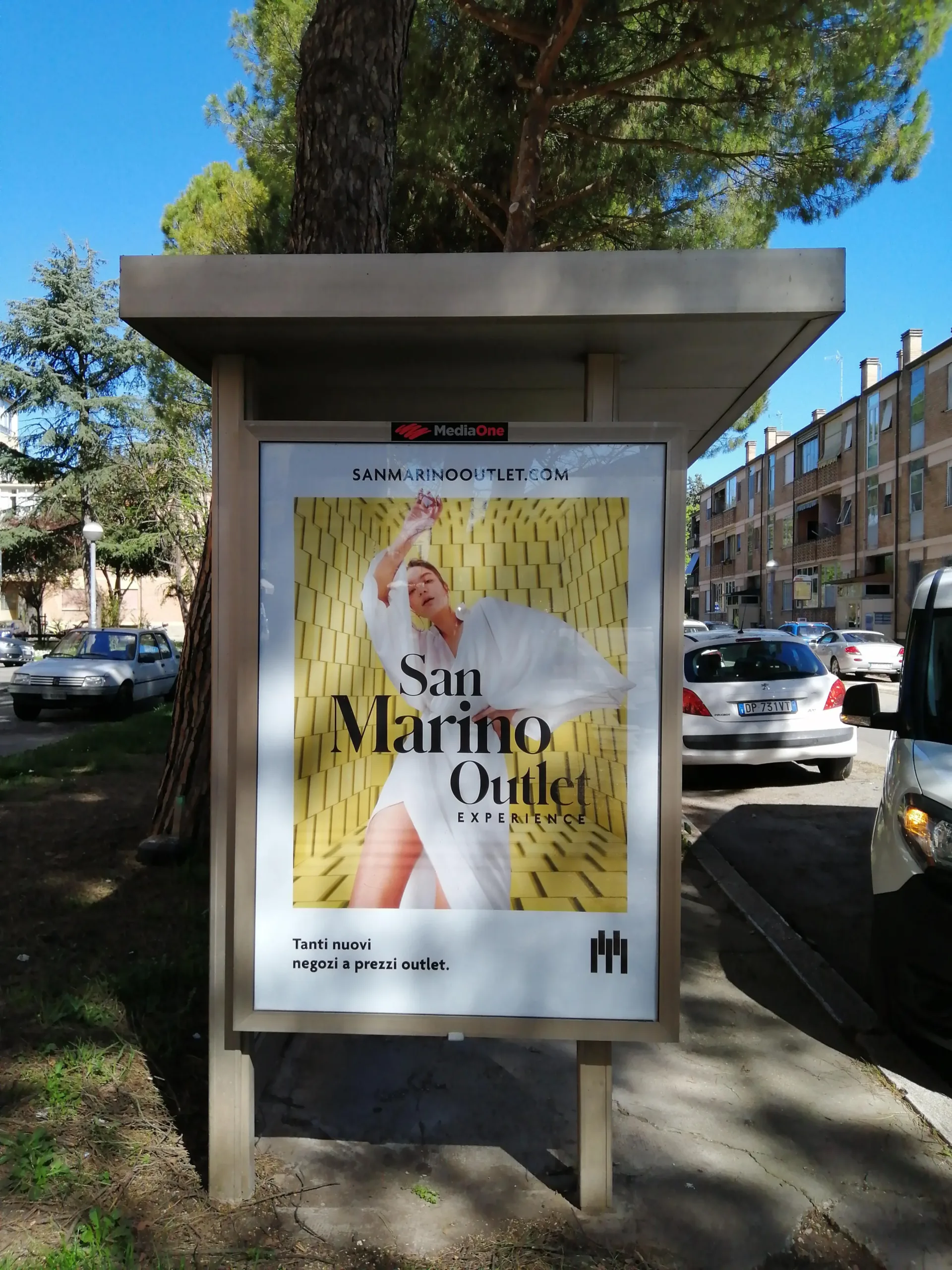 N1-23-L.go Bordoni-THE MARKET-Pensilina 100x140-A00042E copia